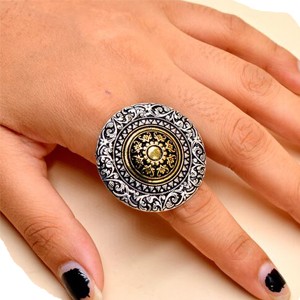 Shimmering Charming Rings