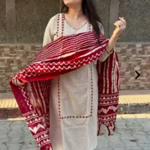 Women Ethenic Cotton Kurta Pant and Dupatta Set