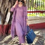 Women's Rayon Solid Straight Purple Kurta Set