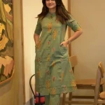 TAKSHIL CREATION New Festival and Stylish Rayon Kurta Set